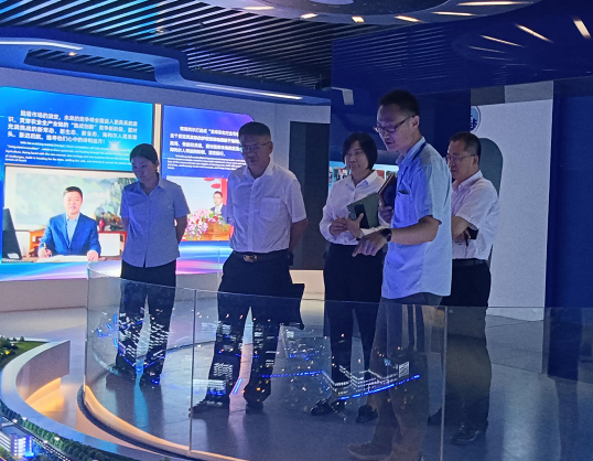 各界领导来凯发一触即发官网参观交流指导
